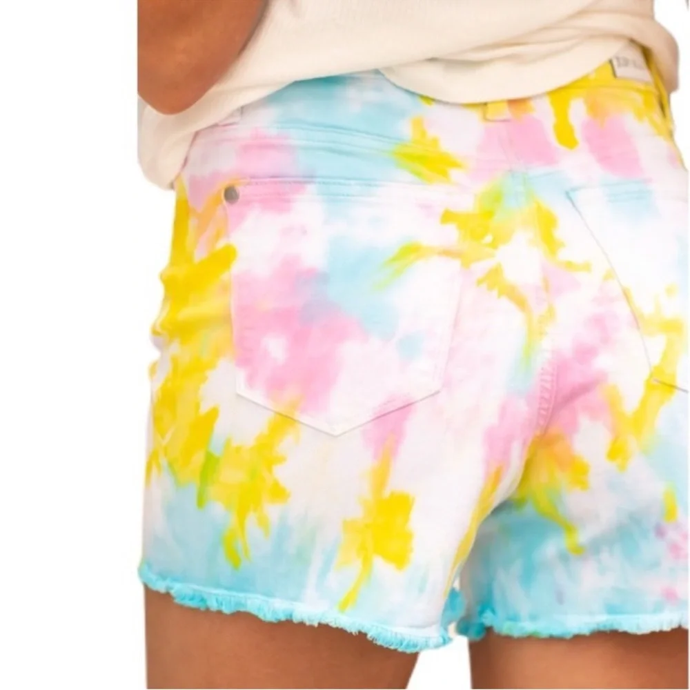 Judy Blue Swirl Tie Dye Shorts Size Large - Picture 7 of 7